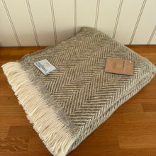 Load image into Gallery viewer, Tweedmill Recycled Wool Chevron Tibet Throw