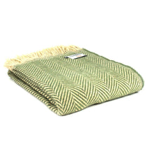 Load image into Gallery viewer, Recycled Wool Chevron Tibet Throw - assorted colours