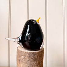 Load image into Gallery viewer, Glass Blackbird  Large Bird Sculpture Ornament