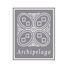 Load image into Gallery viewer, Hand Carved Wren on Stump by Archipelago