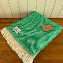 Load image into Gallery viewer, Tweedmill Recycled Wool Chevron Tibet Throw