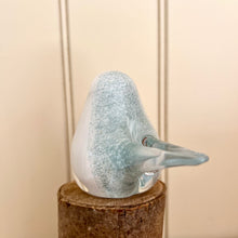 Load image into Gallery viewer, Glass Seagull  Large Bird Sculpture Ornament