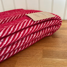 Load image into Gallery viewer, Tweedmill Recycled Wool Chevron Tibet Throw