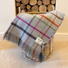 Load image into Gallery viewer, Variegated Windowpane Merino Throw: Grey/Multi