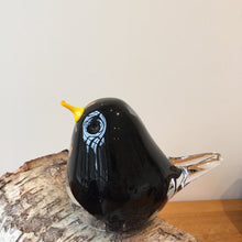 Load image into Gallery viewer, Glass Blackbird Pair Bird Sculpture Ornament