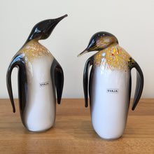 Load image into Gallery viewer, Svaja Ellie and Ernestas Emperor Penguins Glass Ornament Paperweight