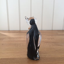 Load image into Gallery viewer, Svaja Katy Kitten Black Glass Ornament Paperweight