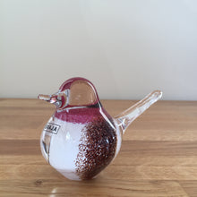Load image into Gallery viewer, Svaja Basil Bird Brown/White Glass Ornament Paperweight