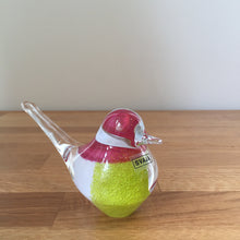 Load image into Gallery viewer, Svaja Basil Bird White/Lime/Cherry Glass Ornament Paperweight