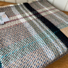 Load image into Gallery viewer, Tweedmill Recycled 100% Wool Throw/Rug/Picnic Blanket Large