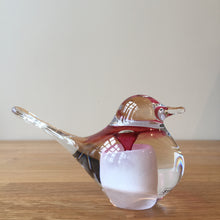 Load image into Gallery viewer, Svaja Basil Bird White/Cherry Glass Ornament Paperweight