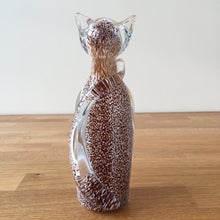 Load image into Gallery viewer, Svaja Camilla Cat Ginger/White Medium Glass Ornament Paperweight
