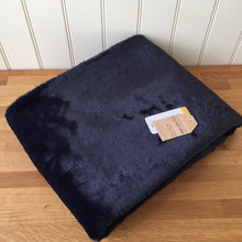 Load image into Gallery viewer, Tweedmill Faux Fur Throw/Suede Back - Blackberry/Charcoal