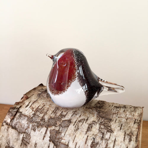 Glass Robin Bird Sculpture/Paperweight Large