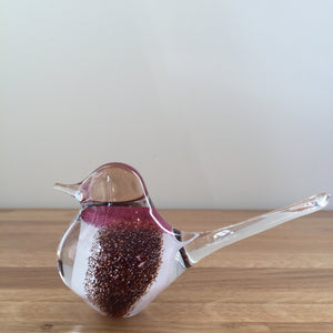 Svaja Basil Bird Brown/White Glass Ornament Paperweight