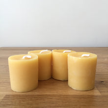 Load image into Gallery viewer, 100% Natural Pure Beeswax 6 hour Tea Lights x Set of 4