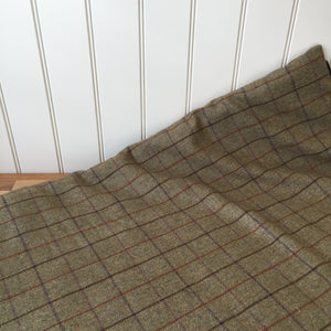 Tweedmill Luxury Dog Travel Bed with Waterproof Base - Olive/Tweed