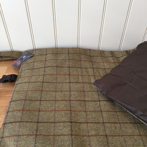 Tweedmill Luxury Dog Travel Bed with Waterproof Base - Olive/Tweed