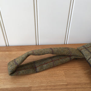 Tweedmill Luxury Dog Travel Bed with Waterproof Base - Olive/Tweed