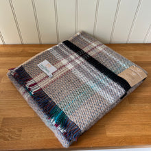 Load image into Gallery viewer, Tweedmill Recycled 100% Wool Throw/Rug/Picnic Blanket Large