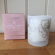 Load image into Gallery viewer, Stoneglow Scented Candle Day Flower New Collection Bergamot &amp; Cedar