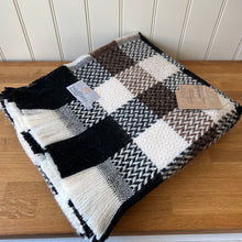 Load image into Gallery viewer, Tweedmill Recycled 100% All Wool Celtic Weave Check Throw