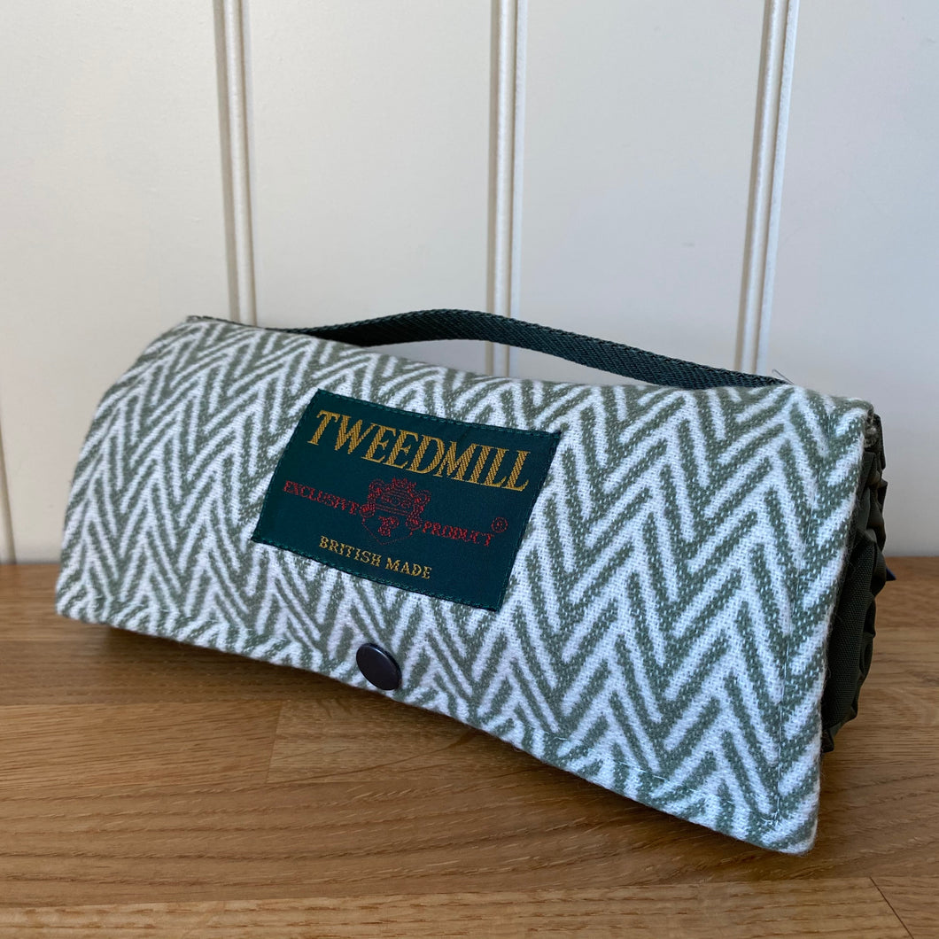 Tweedmill Walker Companion  Picnic Rug Waterproof Backed - Cotton Olive Herringbone