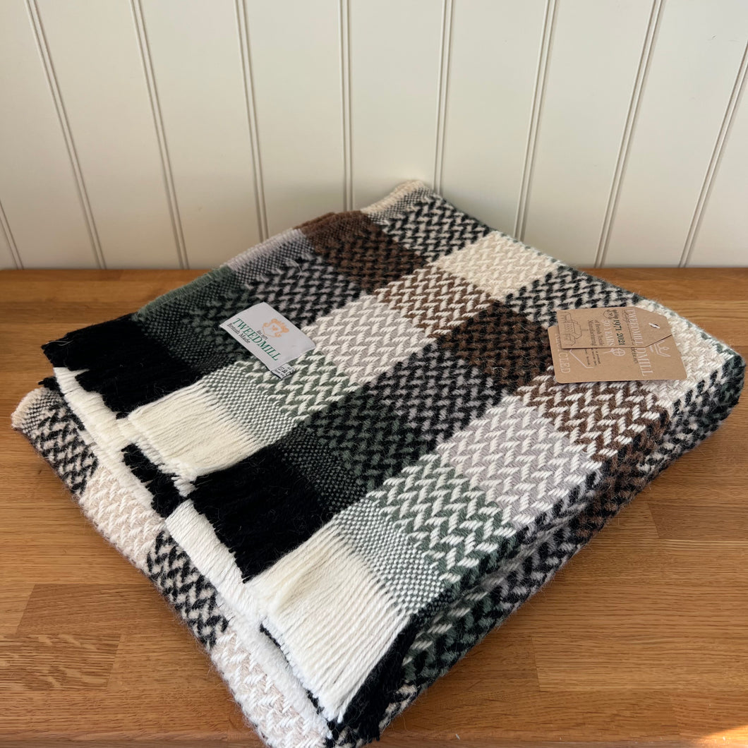 Tweedmill Recycled 100% All Wool Celtic Weave Check Throw