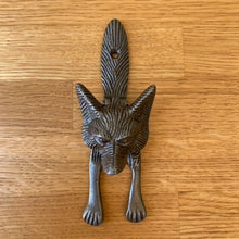 Load image into Gallery viewer, Fox Cast Iron Door knocker Antique Iron Vintage Country Cottage Style