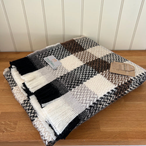 Tweedmill Recycled 100% All Wool Celtic Weave Check Throw
