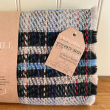 Load image into Gallery viewer, Tweedmill Recycled 100% Wool Throw/Rug/Picnic Blanket Small