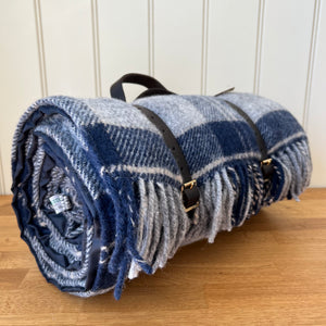 Tweedmill Polo Picnic Rug Pure New Wool Navy / Bannockbane with Waterproof Backing and Leather Carry Strap